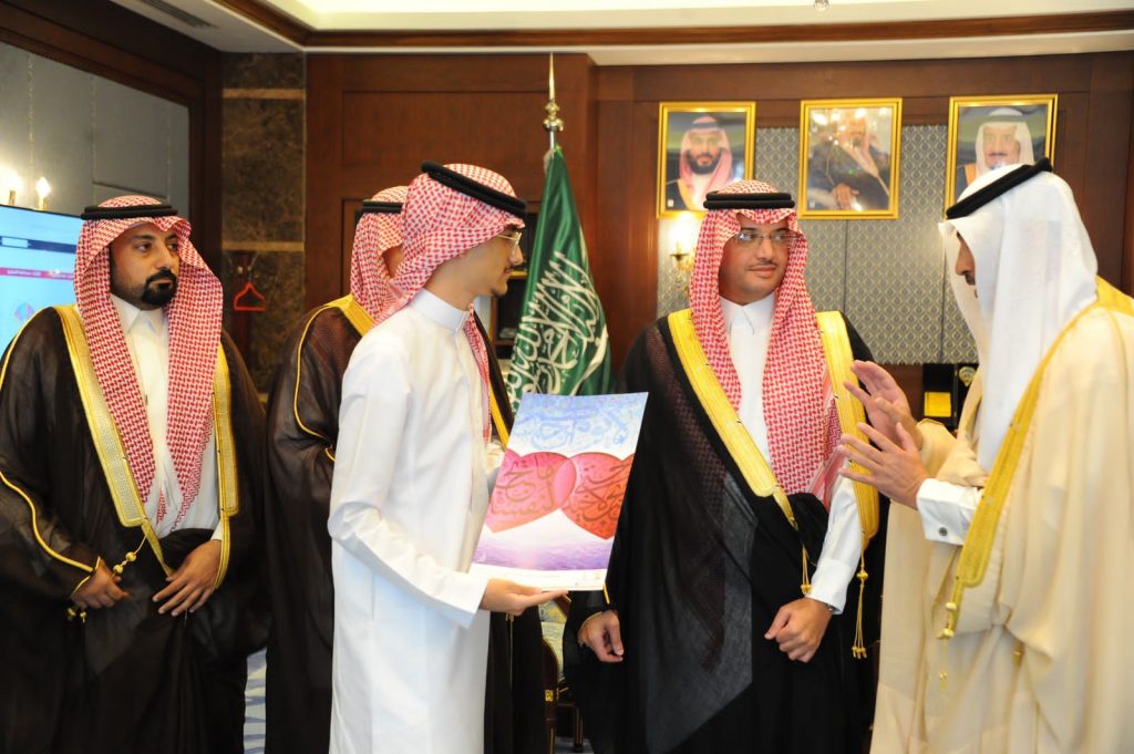 سمو محافظ الأحساء يستقبل رئيس وأعضاء جمعية أصدقاء السعودية