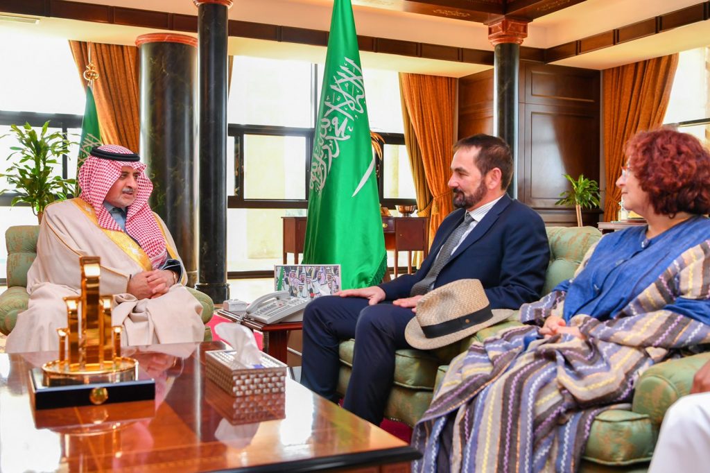 سمو أمير تبوك يستقبل رئيس هيئة تطوير محمية الأمير محمد بن سلمان